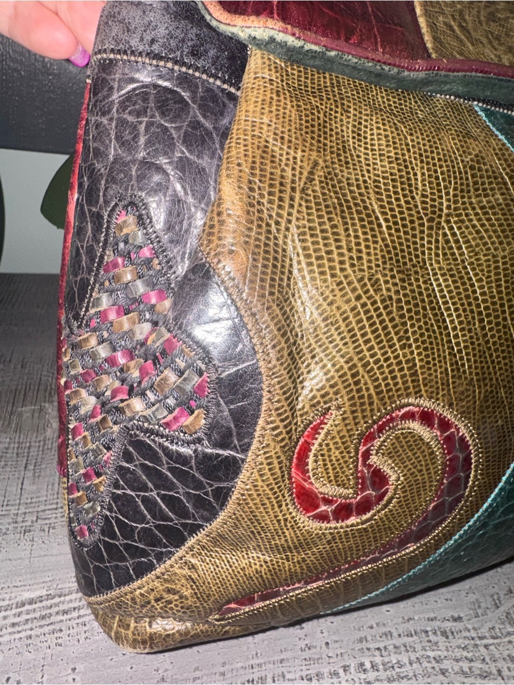 Sharif Multicolor Beautifully Designed Patchwork Leather Shoulder Bag - Picture 5 of 14